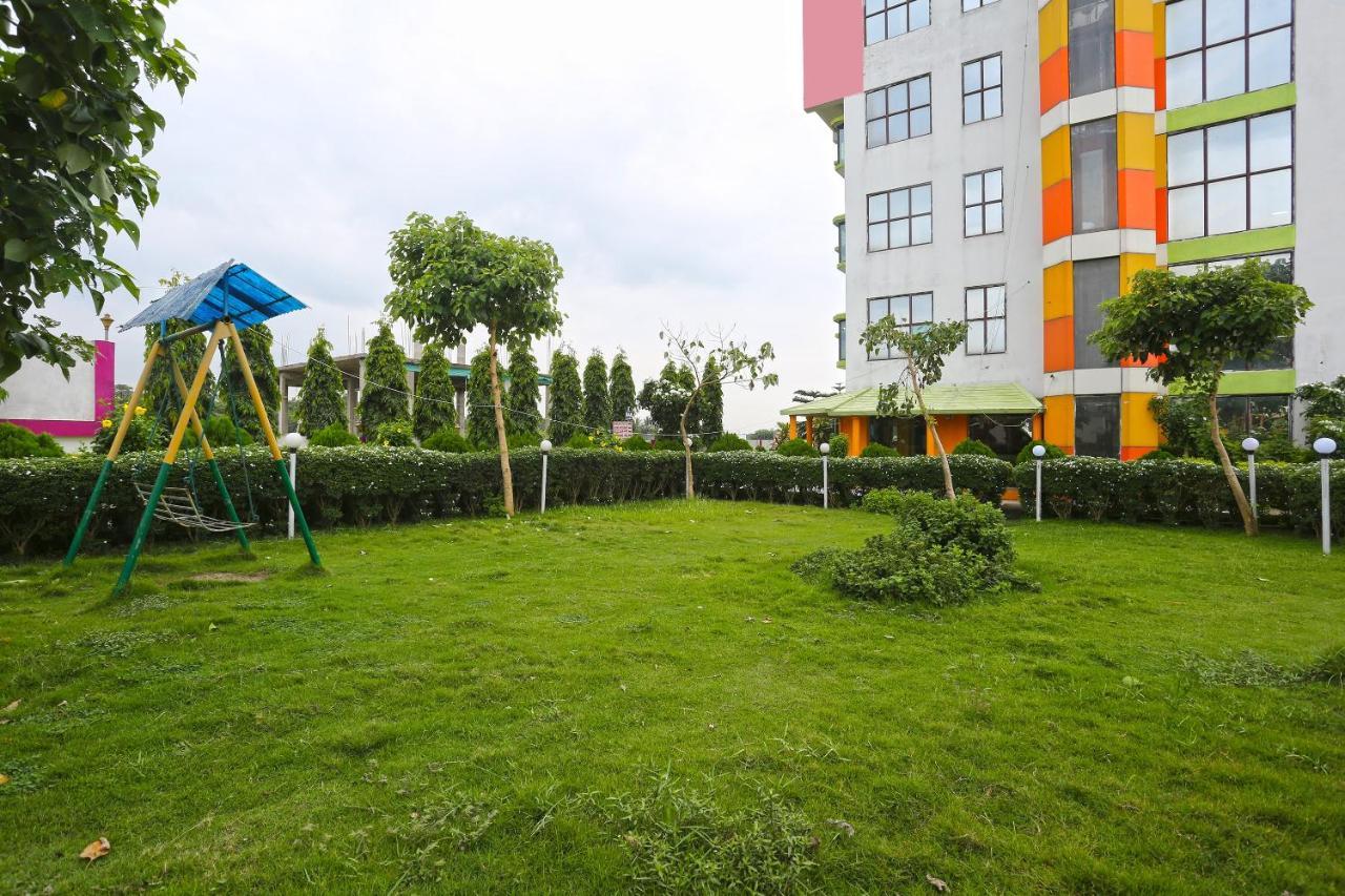 Collection O Resort K Sea View Дигха Экстерьер фото
